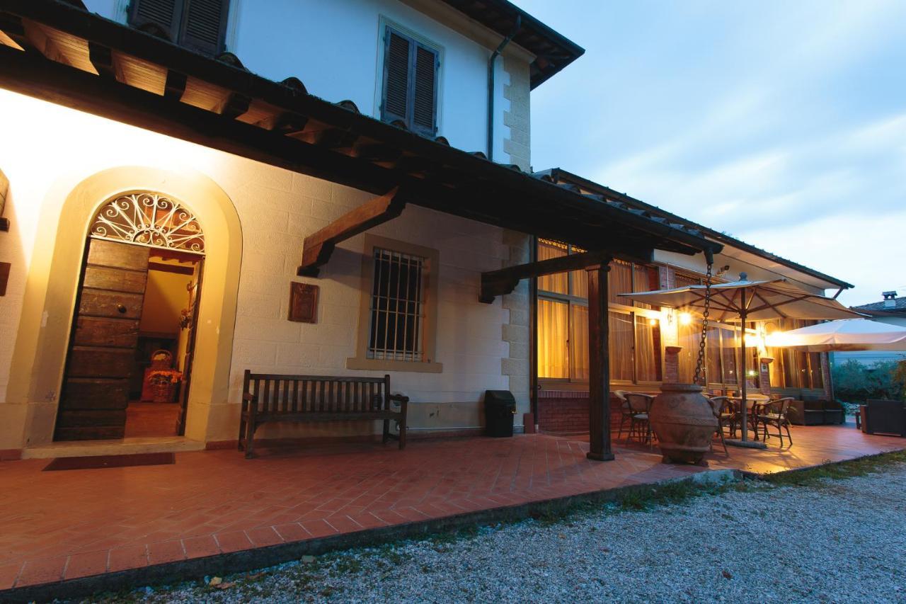 Giuly Hotel
